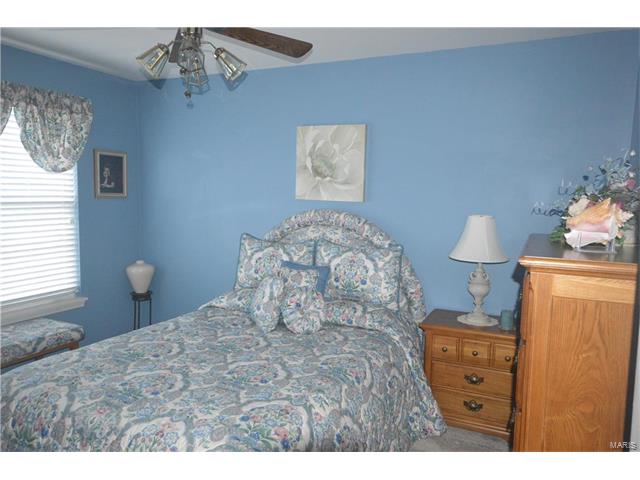 279 Jacob Ln, Ballwin, MO 63021 photo 39