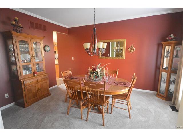 279 Jacob Ln, Ballwin, MO 63021 photo 27