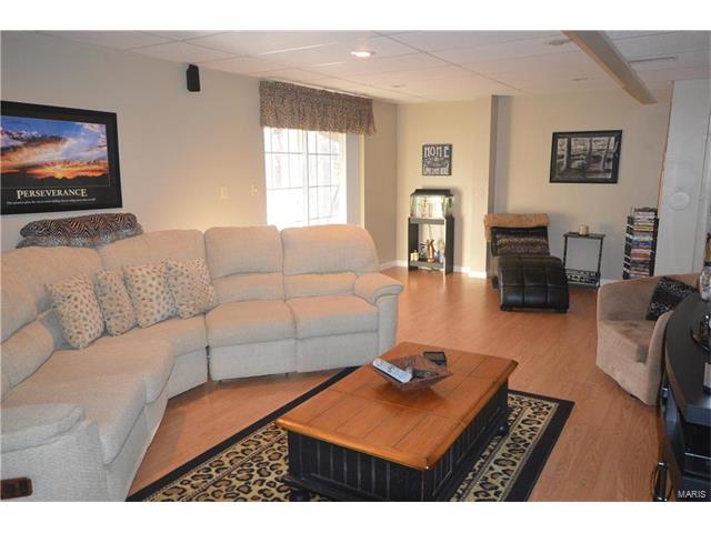 279 Jacob Ln, Ballwin, MO 63021 photo 45