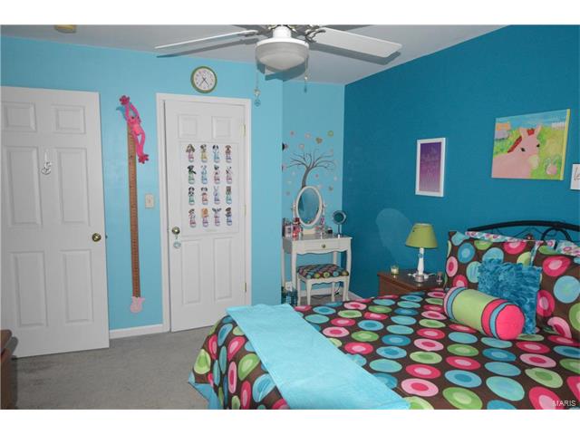 279 Jacob Ln, Ballwin, MO 63021 photo 43