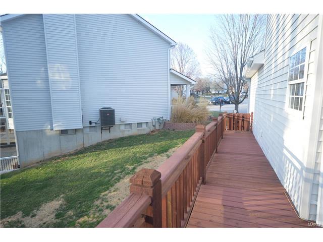 279 Jacob Ln, Ballwin, MO 63021 photo 64