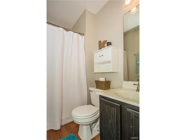 23 Jacqueline Cir, O'fallon, MO 63368 photo 15