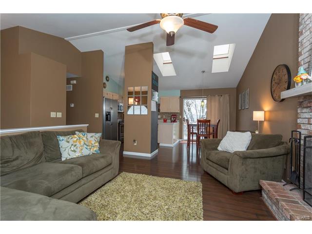 23 Jacqueline Cir, O'fallon, MO 63368 photo 5