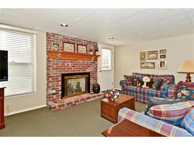 1914 Copper Ct, Ballwin, MO 63011 photo 35