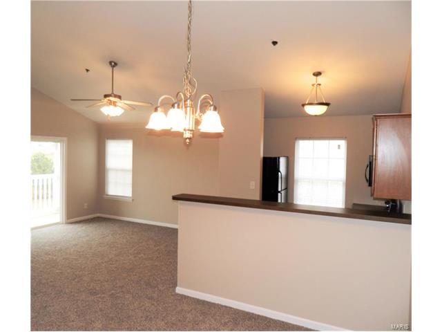 3301 Spring Crk, O'fallon, MO 63368 photo 2