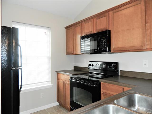 3301 Spring Crk, O'fallon, MO 63368 photo 3