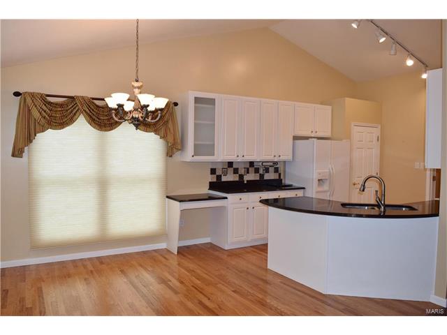 560 Boulder Riv, O'fallon, MO 63368 photo 5