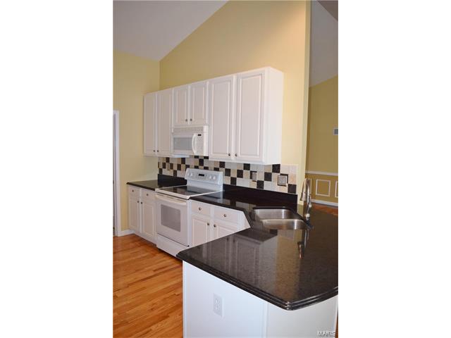 560 Boulder Riv, O'fallon, MO 63368 photo 8