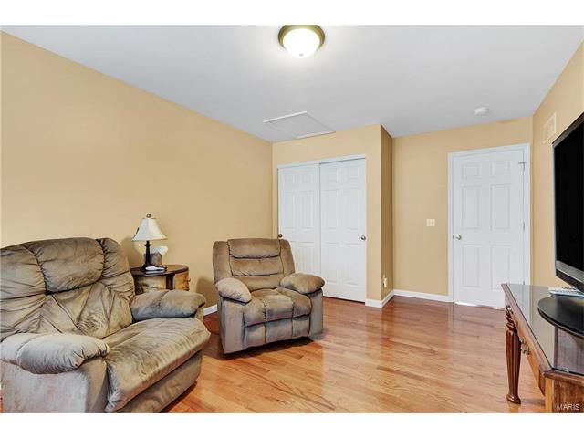 1315 Josh Dr, St Peters, MO 63366 photo 24