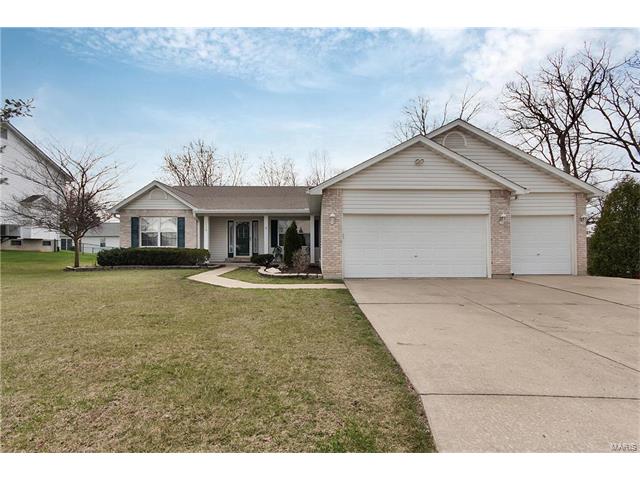 1315 Josh Dr, St Peters, MO 63366 photo 1