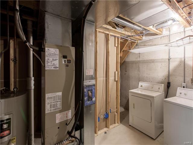 305 Heritage Commons Cir, O'fallon, MO 63368 photo 15