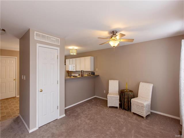 305 Heritage Commons Cir, O'fallon, MO 63368 photo 3