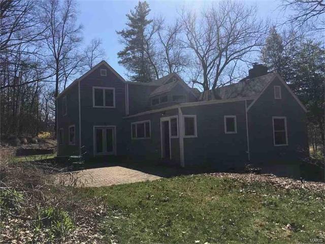 8 Fielding Rd, Saint Louis, MO 63124 photo 2