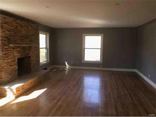 8 Fielding Rd, Saint Louis, MO 63124 photo 6