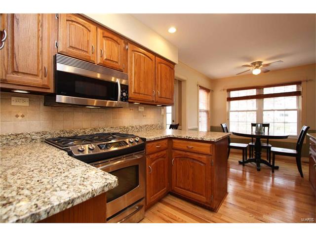 671 Amber Jack Dr, Ballwin, MO 63021 photo 9