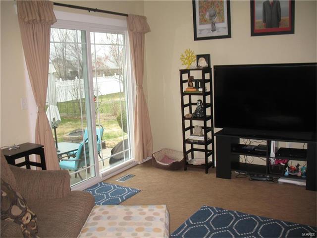 1357 Osage Mdws, O'fallon, MO 63366 photo 8