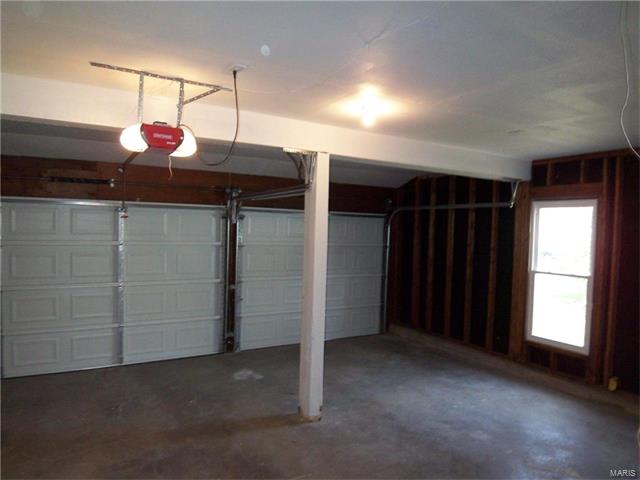 612 Burwick Ter, Ballwin, MO 63021 photo 33
