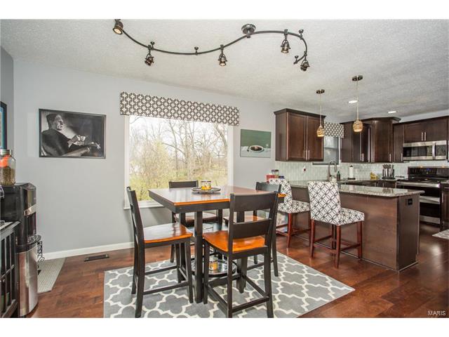 405 Lorene Dr, O'fallon, MO 63366 photo 16