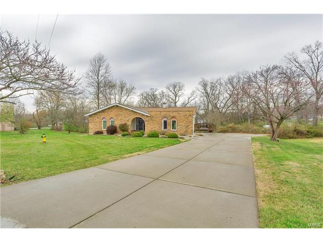405 Lorene Dr, O'fallon, MO 63366 photo 2
