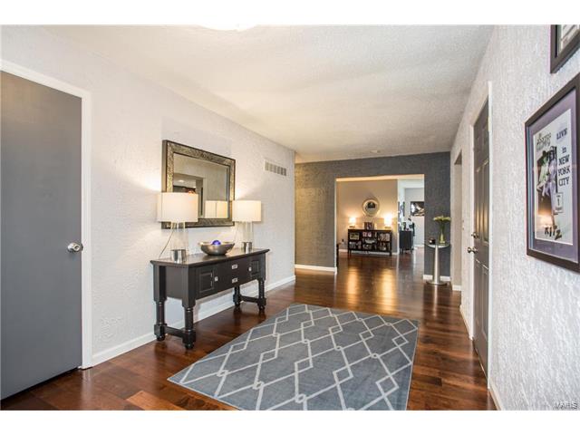 405 Lorene Dr, O'fallon, MO 63366 photo 8