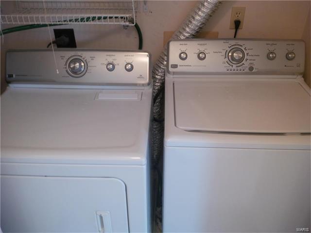 1642 Whispering Crk #A, Ballwin, MO 63021 photo 25