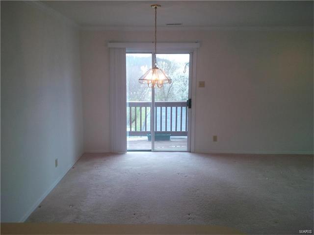 1642 Whispering Crk #A, Ballwin, MO 63021 photo 13