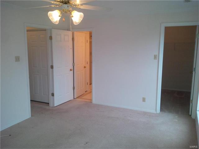 1642 Whispering Crk #A, Ballwin, MO 63021 photo 21