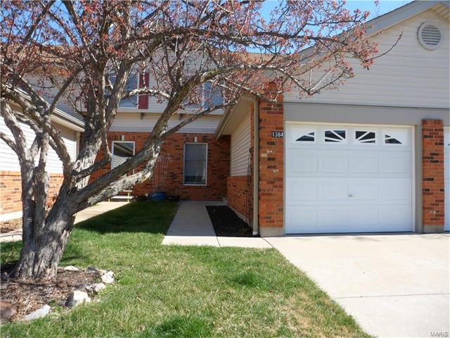 1364 Deerfield Estates Dr, O'fallon, MO 63366 photo 1