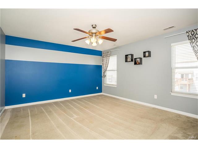 329 Wild Oak Dr, O'fallon, MO 63368 photo 11