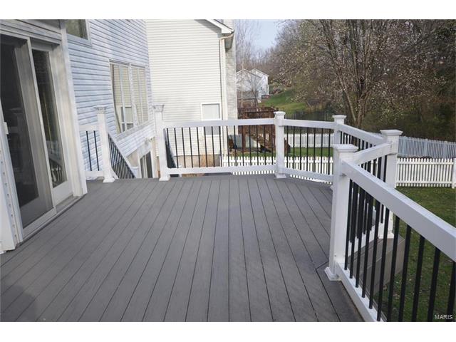 624 Canary Estates Dr, Ballwin, MO 63021 photo 6