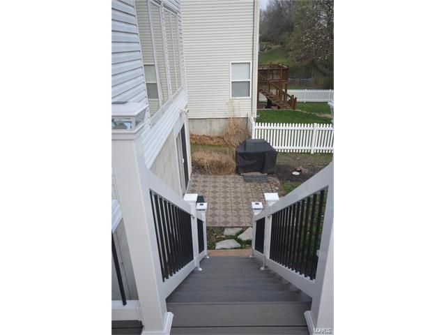 624 Canary Estates Dr, Ballwin, MO 63021 photo 8