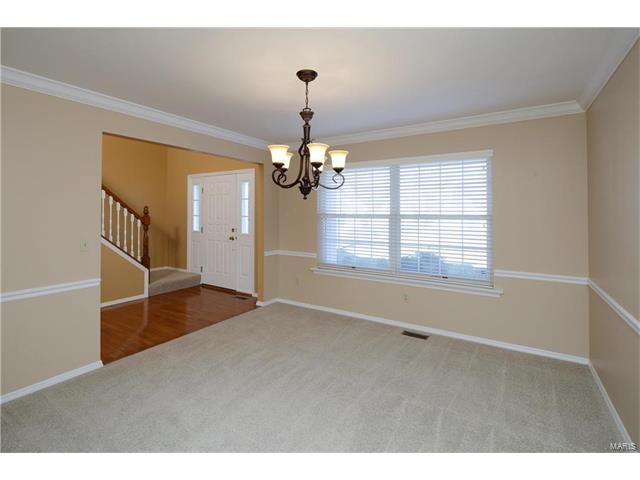 1551 Englebrook Dr, Wildwood, MO 63011 photo 12