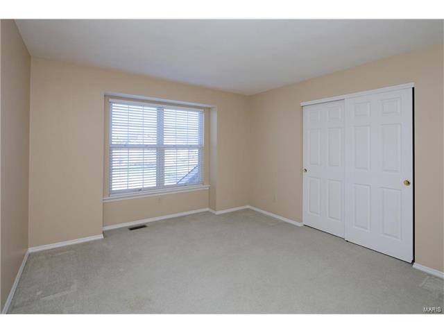 1551 Englebrook Dr, Wildwood, MO 63011 photo 16