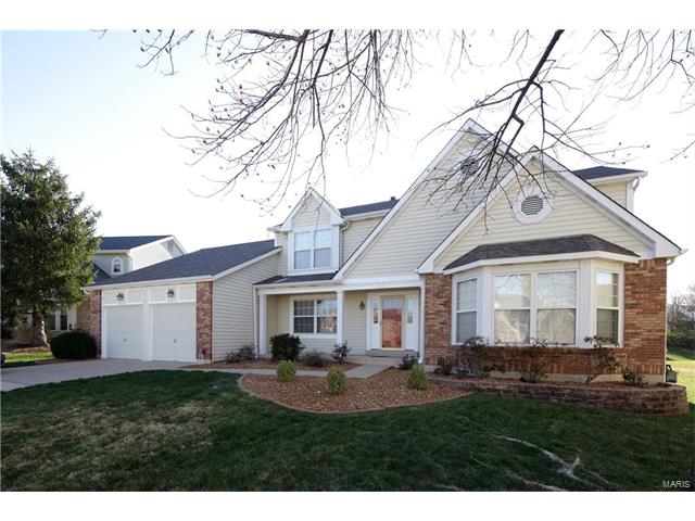 1551 Englebrook Dr, Wildwood, MO 63011 photo 1
