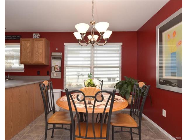 216 Hawksbury, O'fallon, MO 63368 photo 5