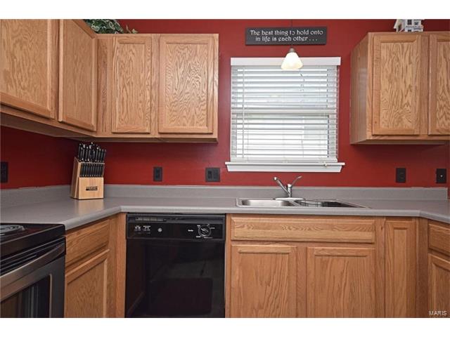 216 Hawksbury, O'fallon, MO 63368 photo 7