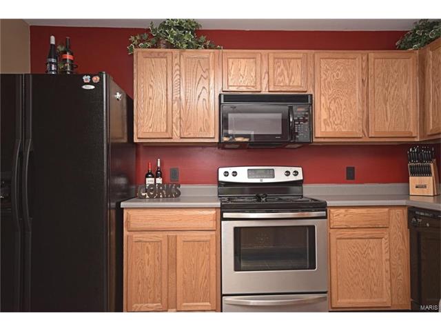 216 Hawksbury, O'fallon, MO 63368 photo 9