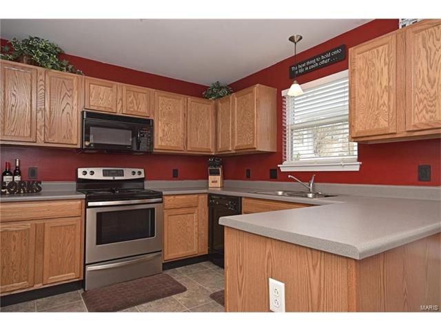 216 Hawksbury, O'fallon, MO 63368 photo 6