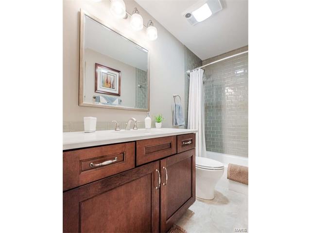 478 Oak Glen Dr, Ballwin, MO 63021 photo 32
