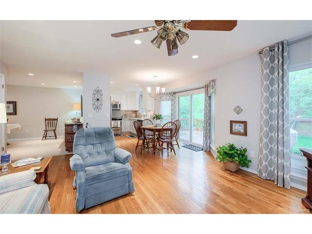 478 Oak Glen Dr, Ballwin, MO 63021 photo 14