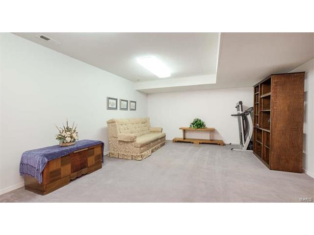 478 Oak Glen Dr, Ballwin, MO 63021 photo 39