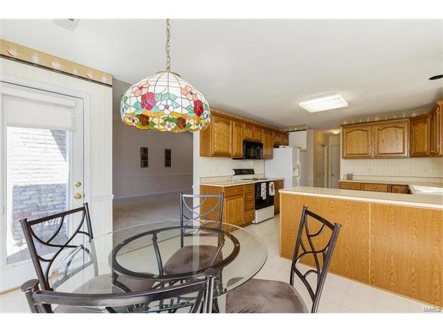 3085 Devilla Trl, Saint Charles, MO 63301 photo 7