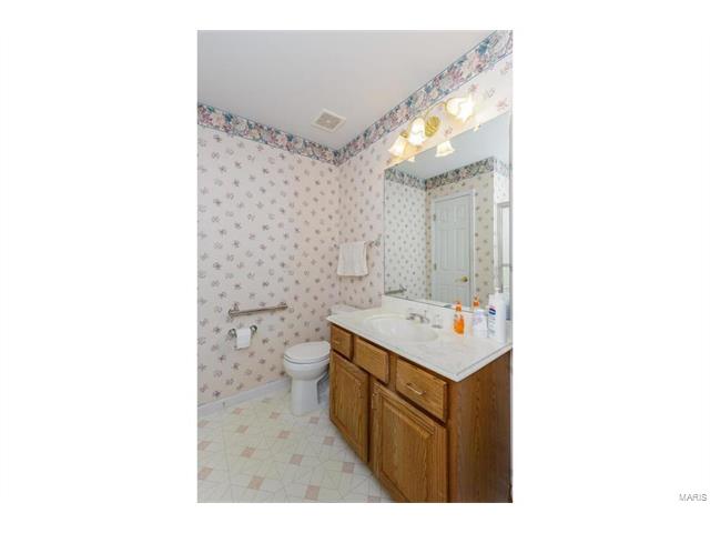 3085 Devilla Trl, Saint Charles, MO 63301 photo 21