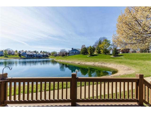 3085 Devilla Trl, Saint Charles, MO 63301 photo 2