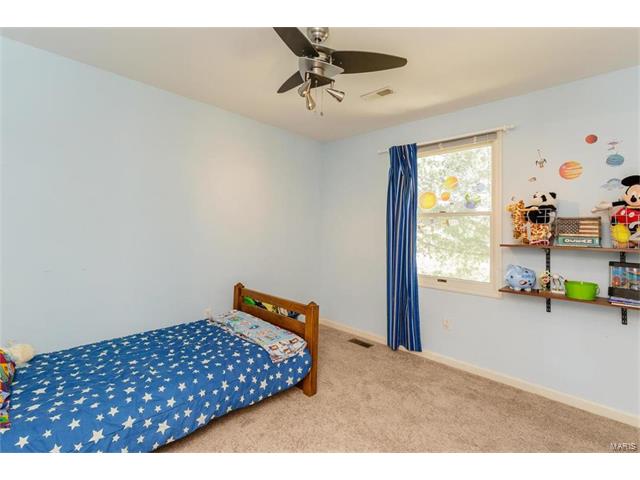 172 Spring Oaks Dr, Ballwin, MO 63011 photo 25