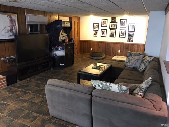 1142 Marsh Ave, Ellisville, MO 63011 photo 13