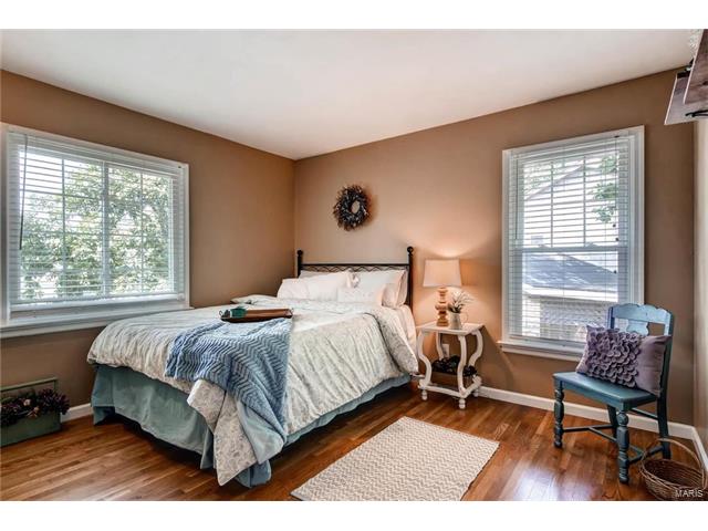 242 Ashbourne Dr, Ballwin, MO 63011 photo 21