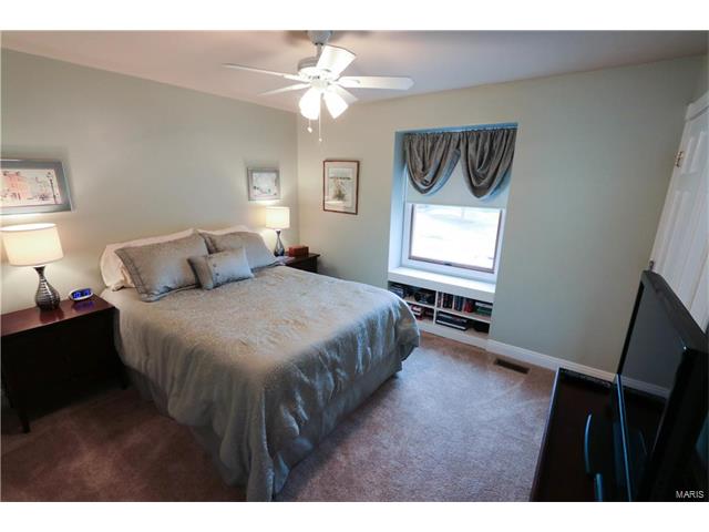 1603 Dalton Ter, Ballwin, MO 63021 photo 56