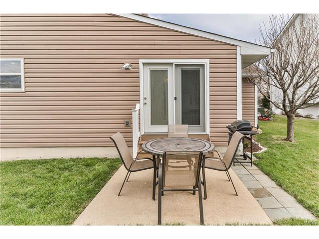 240 Old Stone Ct, O'fallon, MO 63368 photo 42