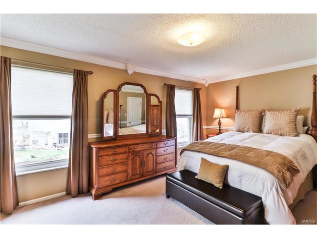 240 Old Stone Ct, O'fallon, MO 63368 photo 29